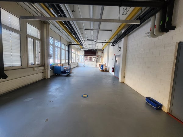 Moderne Industrie- und Weißraumfläche von 218 m² in Neuchâtel 20