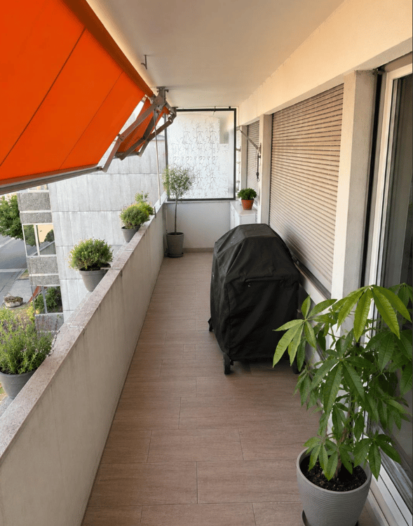 Spacieux 5 pièces rénové de 105m2 avec balcon 9
