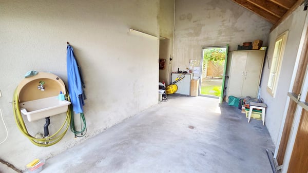 Wohnen wie im Einfamilienhaus - grosse 1 ½-Zimmer-Dachwohnung mit Cheminée und Gartenanteil 19