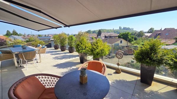 Aussergewöhnlich edle und neuwertige 1 ½ - Zimmer-ATTIKA-Wohnung mit Alpensicht an ruhiger Lage 4