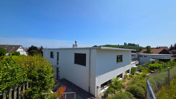 Aussergewöhnlich edle und neuwertige 1 ½ - Zimmer-ATTIKA-Wohnung mit Alpensicht an ruhiger Lage 7