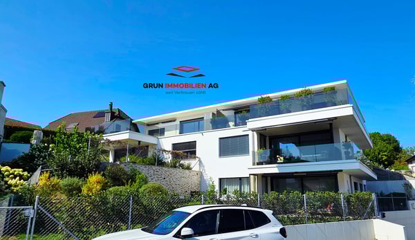 Aussergewöhnlich edle und neuwertige 1 ½ - Zimmer-ATTIKA-Wohnung mit Alpensicht an ruhiger Lage 1