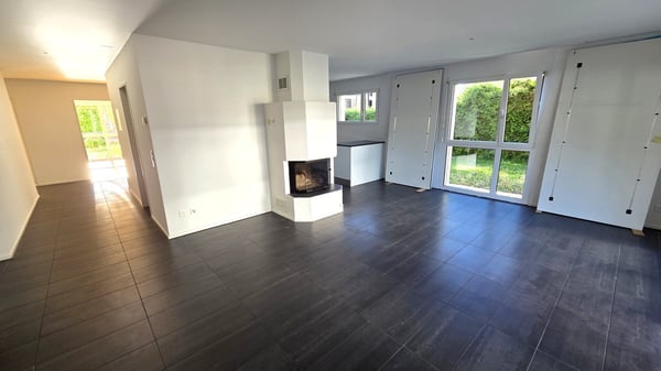 4½-Zimmer-Gartenwohnung an ruhiger Lage unweit des Bahnhofs mit Garage und PP 4