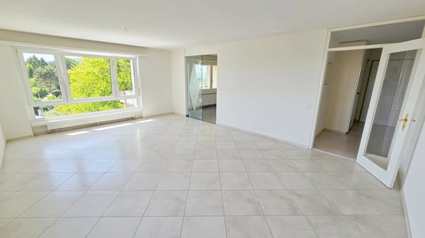 Majestätisch hoch über Grenchen SG – hier wohnen nur Könige - traumhafte Dachwohnung 10