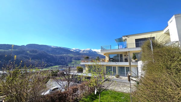 Grosszügige 5 ½-Zimmer-Terrassenwohnung mit schönstem Talblick auf der Sonnenseite 16