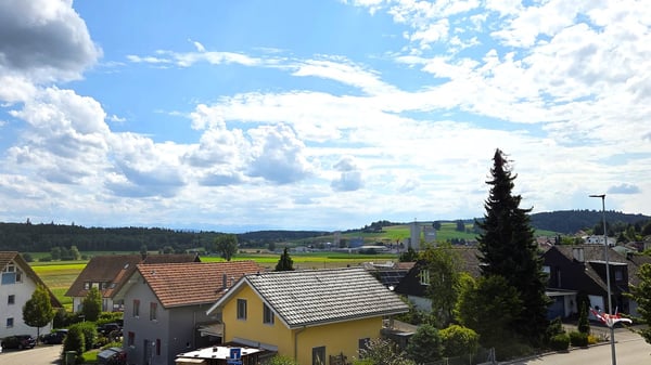 Wohnen wie im Einfamilienhaus - grosse 4 ½-Zimmer-Dachwohnung mit eigenem Eingang, Keller und Garten 17