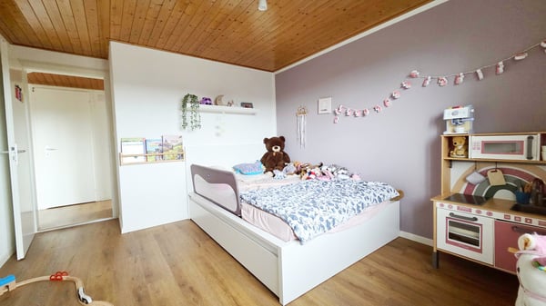 Freistehendes 4.5-Zimmer-Einfamilienhaus mit Schopf und Garage an guter Makrolage 10