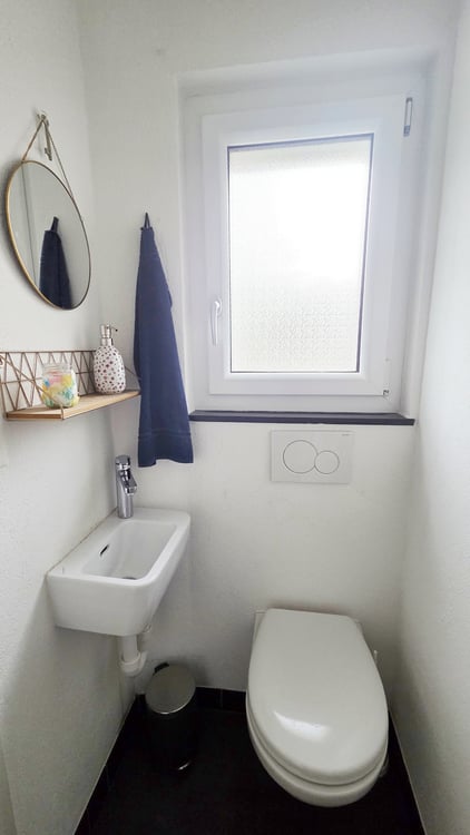 Freistehendes 4.5-Zimmer-Einfamilienhaus mit Schopf und Garage an guter Makrolage 5