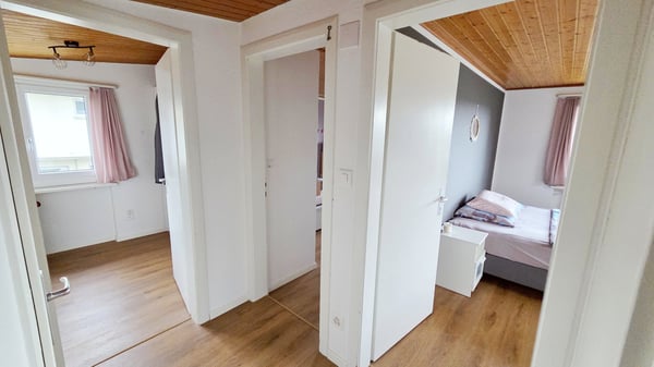 Freistehendes 4.5-Zimmer-Einfamilienhaus mit Schopf und Garage an guter Makrolage 3