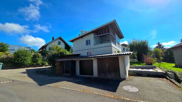 Freistehendes 4.5-Zimmer-Einfamilienhaus mit Schopf und Garage an guter Makrolage 16