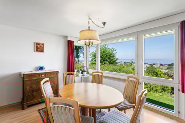 Seeblick-Oase ? zeitlose Architektur und grünes Familienparadies 4