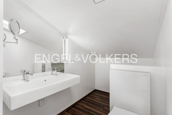 Grosszügiges Zuhause an ruhiger Lage 11