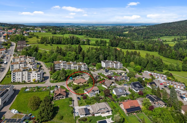 Familienfreundliches Zuhause mit grosszügigem Garten 8