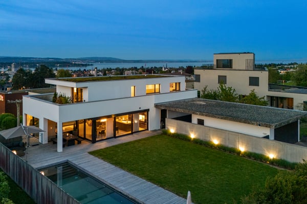 Logenplatz über dem Bodensee - Exklusive Panoramaresidenz mit unverbau 1