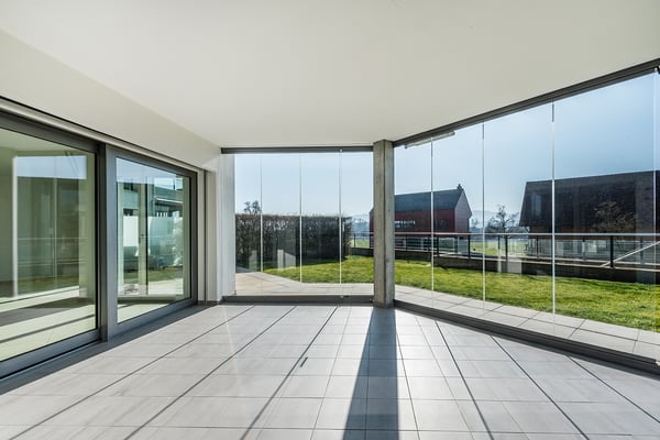 Terrassenwohnung mit Wintergarten und 100 m2 Aussenfläche - Wohnen wie 2