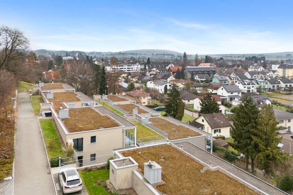 Panorama, Ruhe und Wohnqualität auf höchstem Niveau - Exklusive 5.5 Zi 4