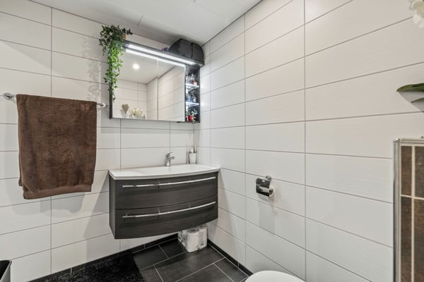 2-Familienhaus in Suhr mit grossem Potenzial 6