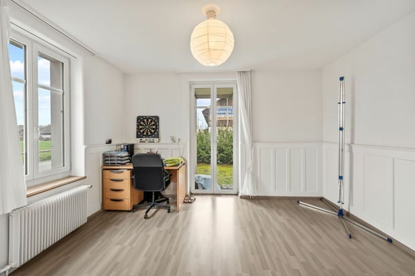 2-Familienhaus in Suhr mit grossem Potenzial 9