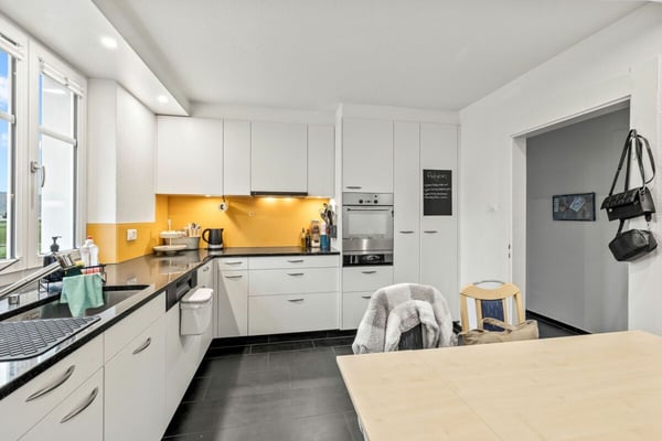 2-Familienhaus in Suhr mit grossem Potenzial 11