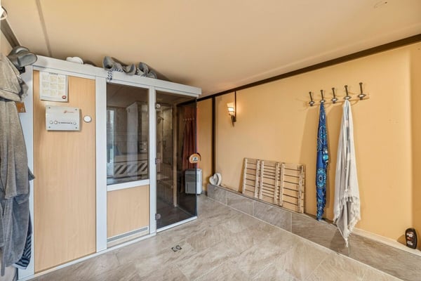 2-Familienhaus in Suhr mit grossem Potenzial 14