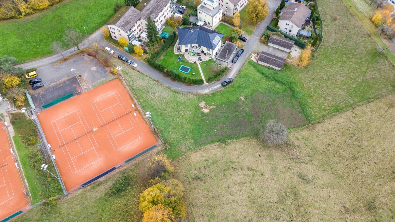 Terreno edificabile soleggiato con progetti MFH approvati - Waldenburg BL