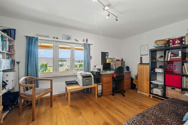 Gepflegtes Zweifamilienhaus mit Charme, Rendite und Freiheit 19