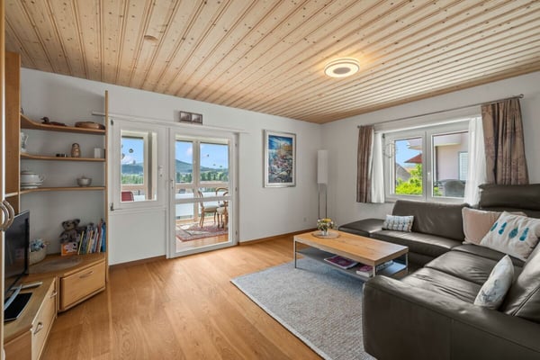 Gepflegtes Zweifamilienhaus mit Charme, Rendite und Freiheit 4