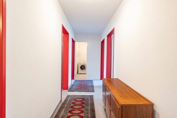 Grosszügige 4.5-Zimmer-Wohnung - ruhig, hell und mit Blick ins Grüne. 15