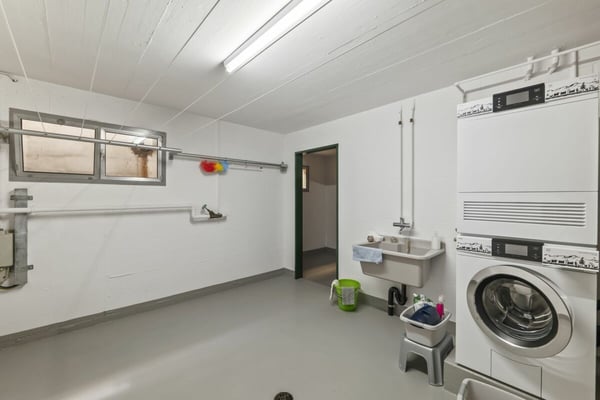 Parzelle mit 2 Einfamilienhäusern - Lindenweg 6 / Mätteliweg 26 35