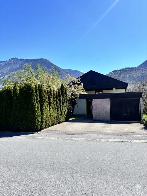 Villa d’exception avec garage, atelier, jardin paysager et jardin d’hiver 1