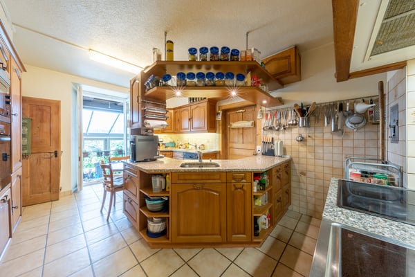 Sie suchen eine besondere Liegenschaft mit viel Charme? 6