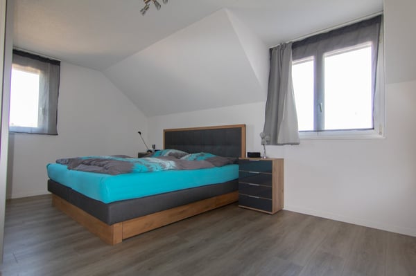 1.5-Zimmer-Doppeleinfamilienhaus in Rothrist 10