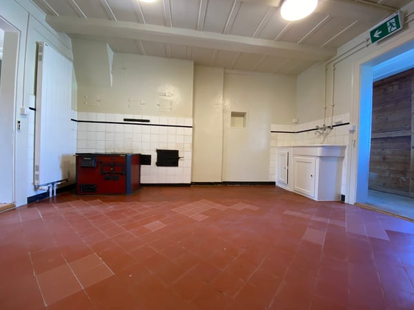 Charmantes Zweifamilienhaus – umgebaut zur Kita und Tagesschule in ruhiger Lage von Lotzwil 13