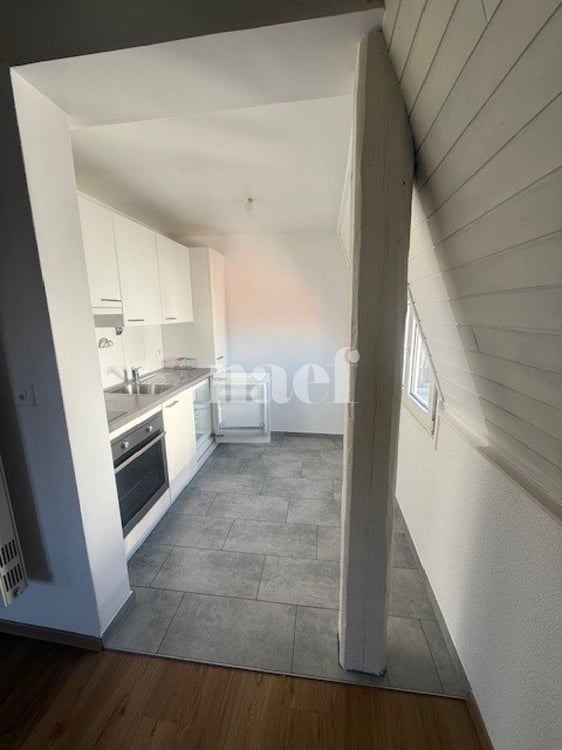 Appartement de 2.5 pièces au 5e étage avec ascenseur 2