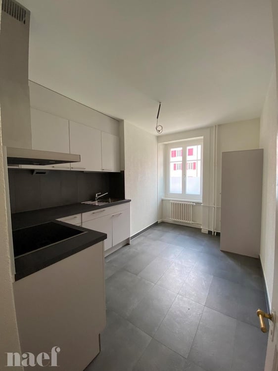 1 pièces au 2e étage proche du centre-ville 3