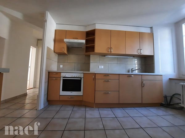 1 pièces avec cachet au 2e étage 4