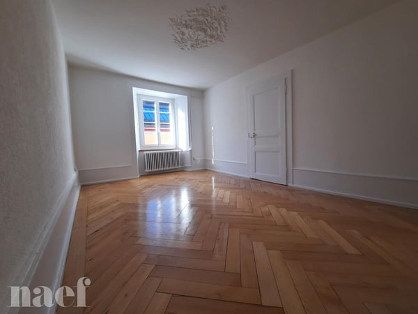 1 pièces avec cachet au 2e étage 5