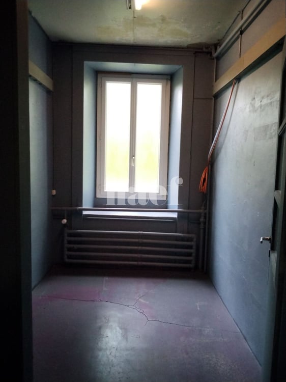 Local commercial lumineux d'environ 240m2 11