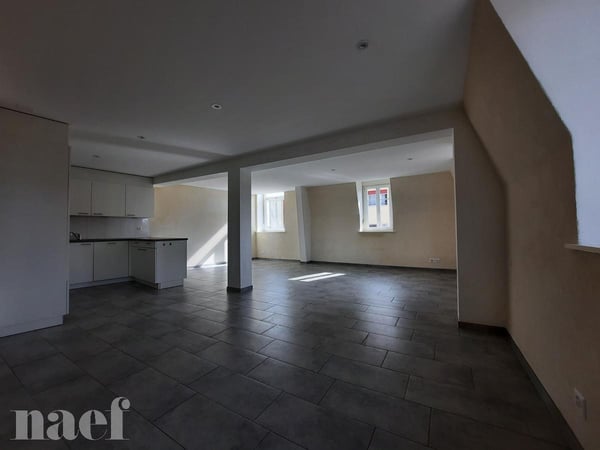 Bel appartement de 1.5 pièces au 4ème étage avec ascenseur 1