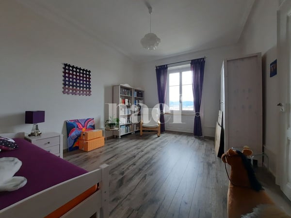 Magnifique appartement de 1.5 pièces au 3e étage avec terrasse 2