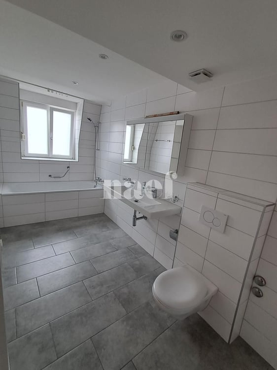 Bel appartement de 1.5 pièces au 4ème étage avec ascenseur 8