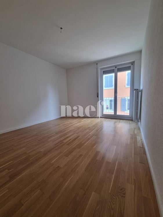 1 pièces rénové récemment proche du centre avec balcon 5