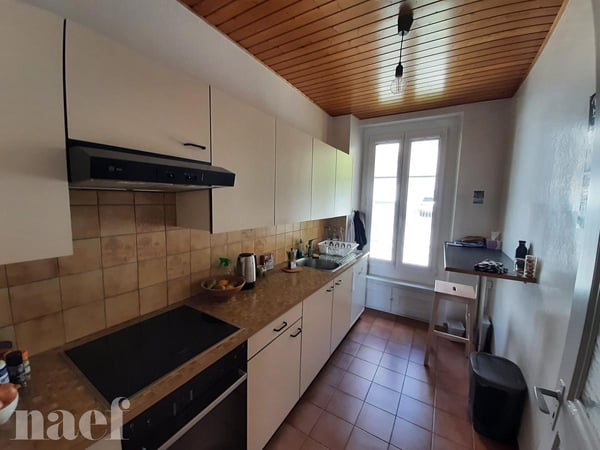 3 pièces avec balcon dans un quartier calme 2