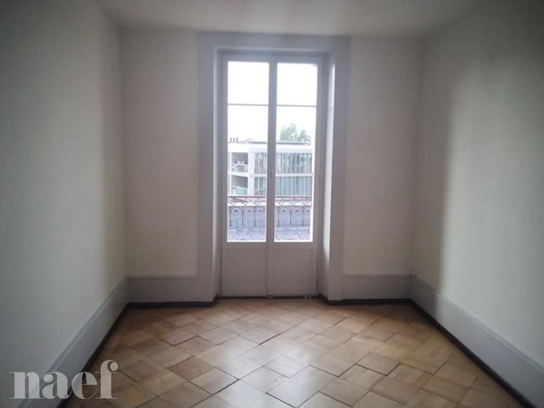 3 pièces avec balcon dans un quartier calme 8