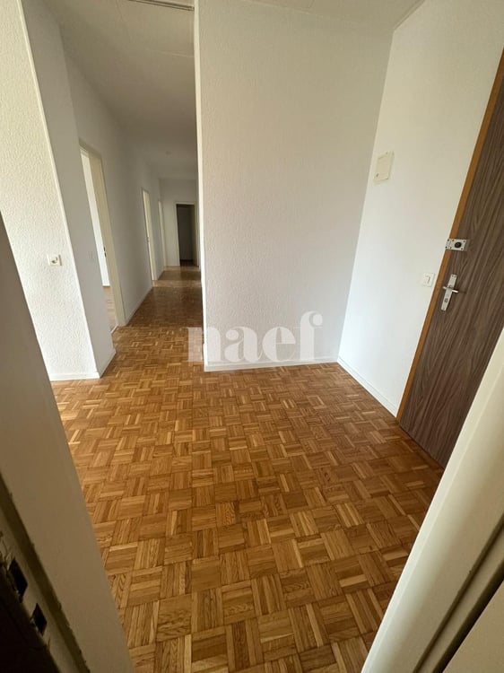 Appartement de 4.5 pièces en plein centre-ville 6