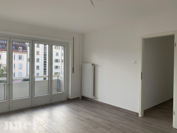 Bel appartement rénové de 2.5 pièces 6
