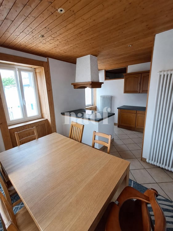 Duplex spacieux et lumineux de 2.5 pièces avec jardin commun 2