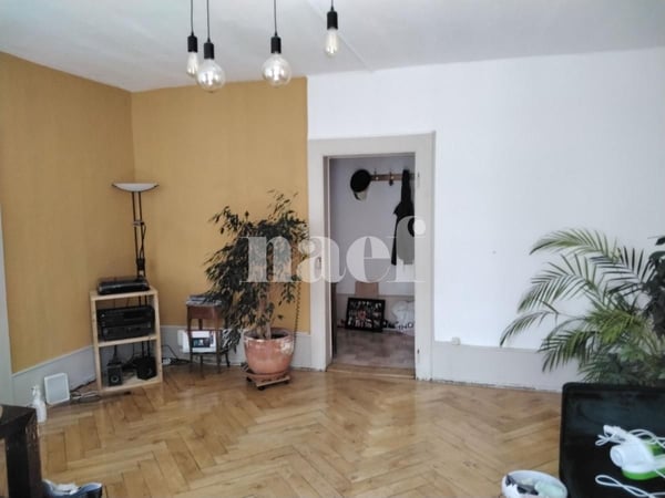 Appartement de 1 pièces proche de la place du marché 8