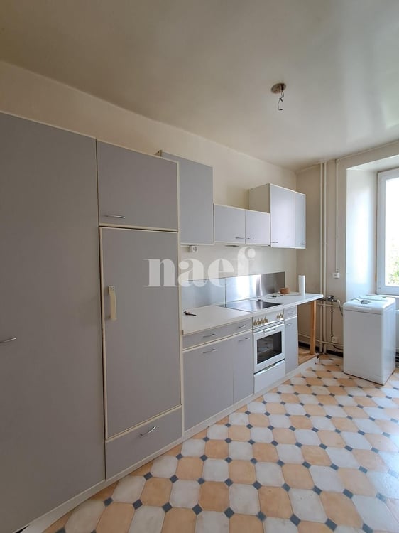1er loyer net offert - Appartement de 3 pièces proche de la place du marché 4