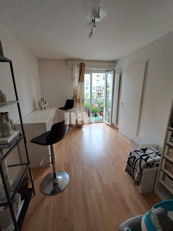 Appartement de 4 pièces avec balcon 4